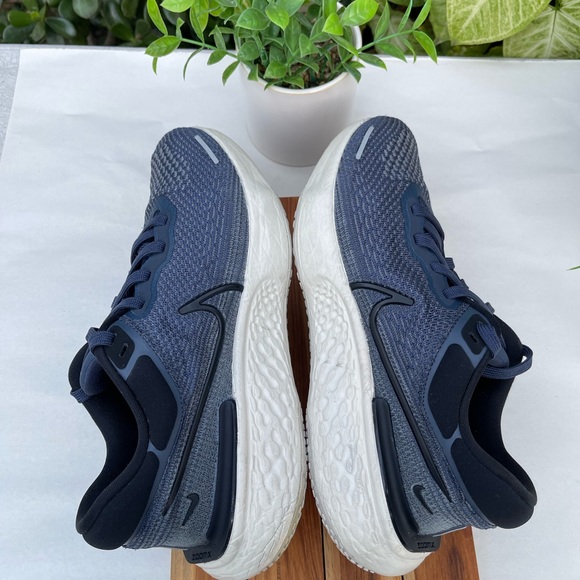 NIKE Zoomx Invincible Run Flyknit navy size 9 men - Picture 6 of 12